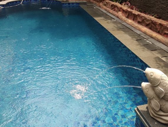 kontraktor kolam renang